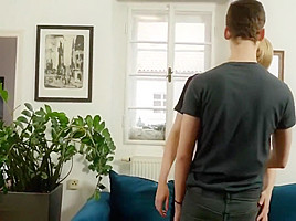 Two Hot Twinks Bareback