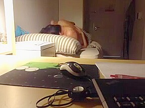 Unistudent brings prostitute to his dorm