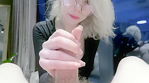 Valentine's Day Glasses Catwoman Gagging And Cum In Thtoat