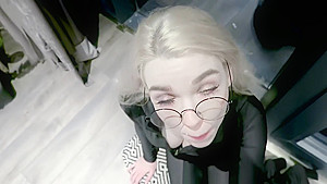 Valentine's Day Glasses Catwoman Gagging And Cum In Thtoat