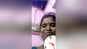 Village Bhabhi Shows Her Pussy And Fingering