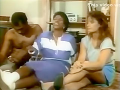 Vintage Busty Black In Interracial FFM