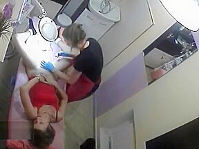 Waxing in salon