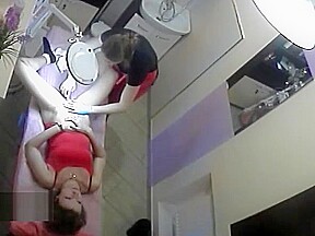 Waxing in salon