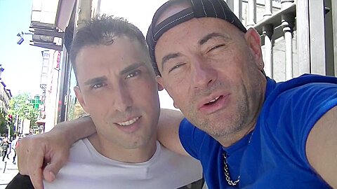 Yago Sinner fucked by Rafa Marco - CrunchBoy