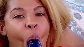 Zoey Reyes gets dirty with her giant dildo