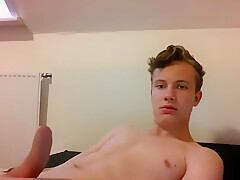 (bw) Dutch Dude