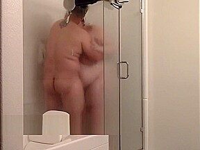 cheating BBW in shower