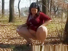 crazy pee teens 18+