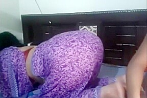 desi girls showiing their properties