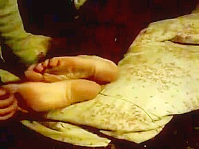 f/f feet tickling