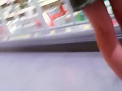 follow 007