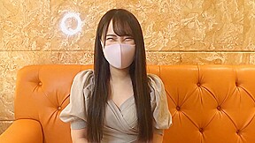 色気がエグいg Receptionists Blowjob And Deep-throating Then