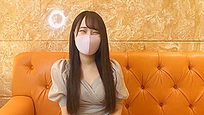 色気がエグいg Receptionists Blowjob And Deep-throating Then