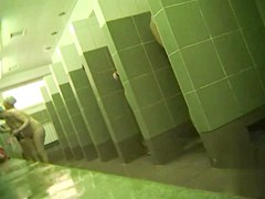 in public pool showers 20