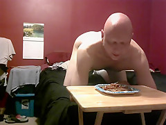 piggy messy eating 9/4/18