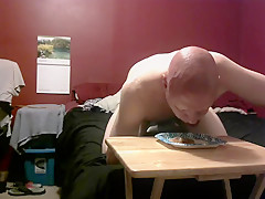 piggy messy eating 9/4/18