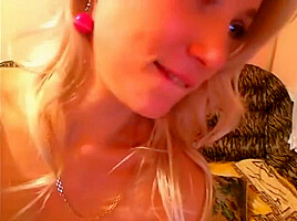 russian beauty sucked on webcam