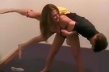 sexiest girl lift and carry