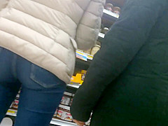 sexy teen 18+ ass in jeans