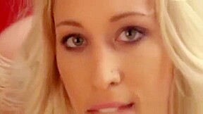 teen 18+ Beauty With Body Gets Hawt And Arranges A Solo Play