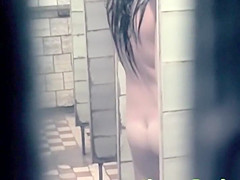 teen 18+ girl spied as she washes her butt