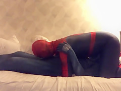 zentai spiderman play 2